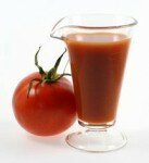 Le jus de tomates est mieux..en vol!