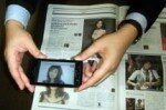 Japon: la «réalité augmentée» anime les photos dans les journaux